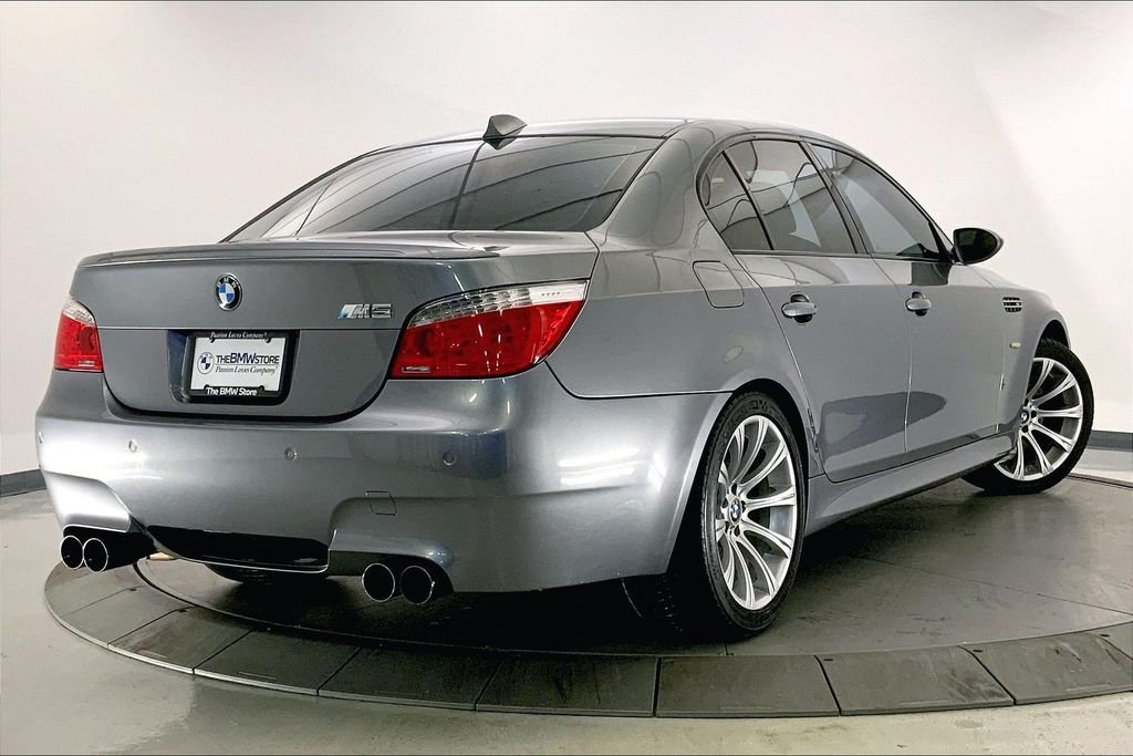 Used 2008 Space Gray Metallic BMW  image 12