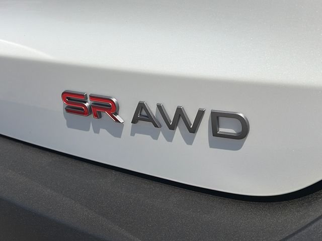 New 2026 Aspen White TriCoat / Super Black Two-tone Nissan SR image 35