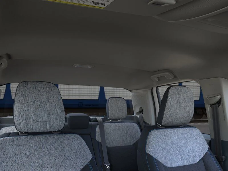 New 2026 Oxford White Ford XLT image 8