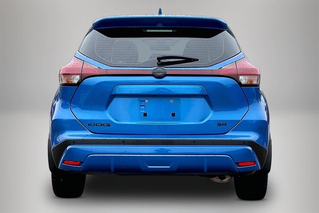 Used 2023 Blue Nissan SR image 6