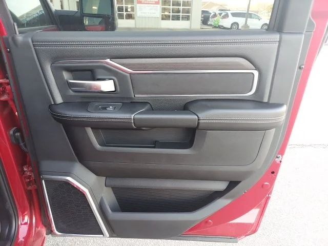 New 2026 Molten Red Pearl-Coat Exterior Paint RAM Laramie image 37