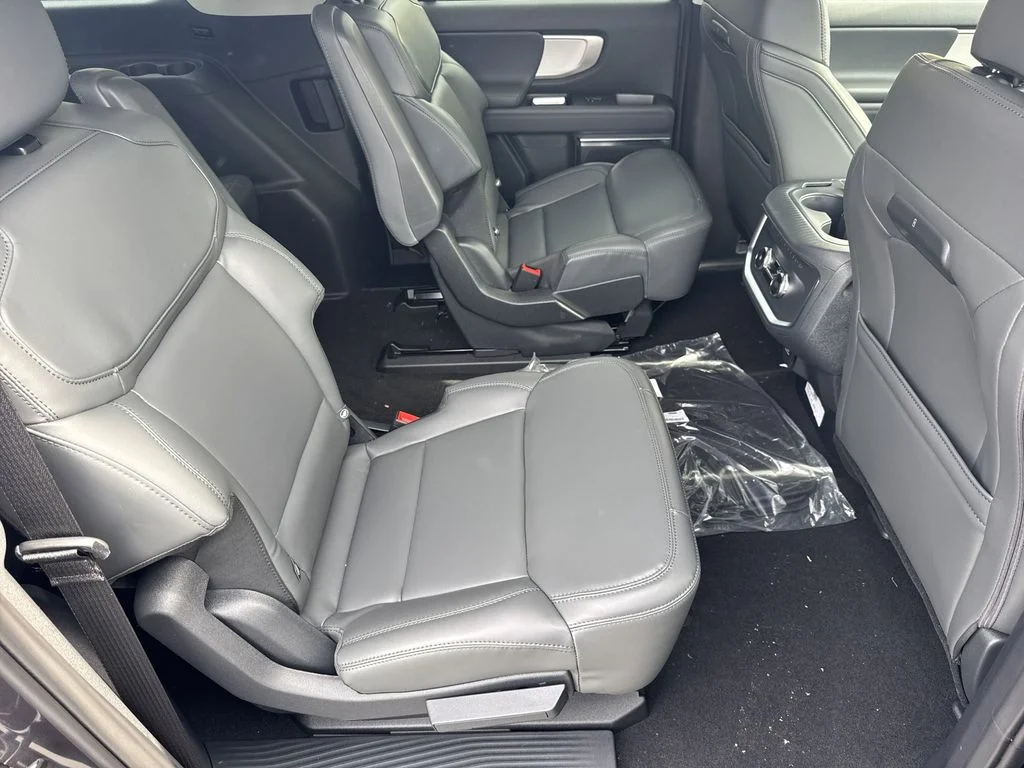 New 2026 Gray Ford Active image 15