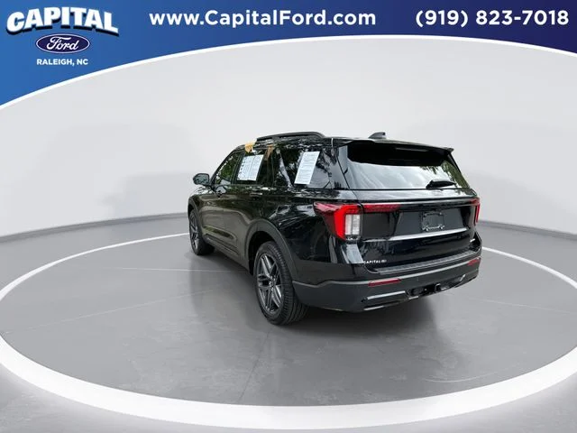 Used 2025 Black Ford ST-Line image 6
