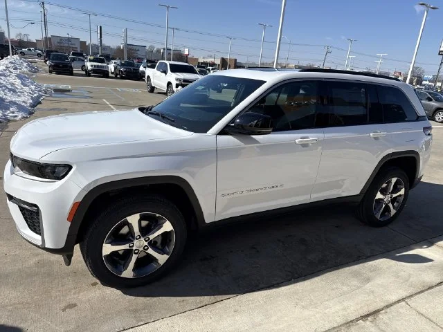 New 2026 White Jeep Limited image 35