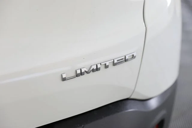 Used 2021 White Jeep Limited image 37