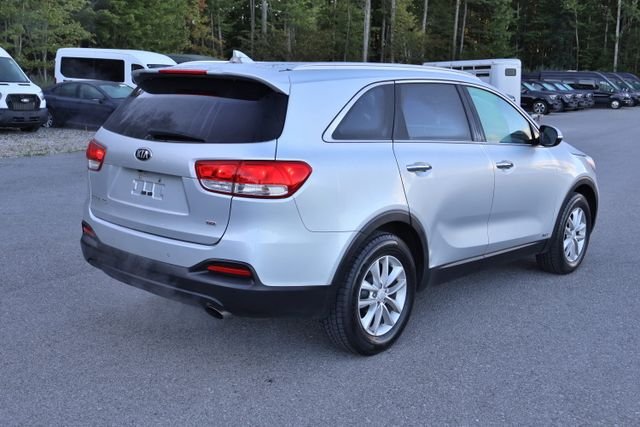 Used 2018 Silver Kia LX image 6