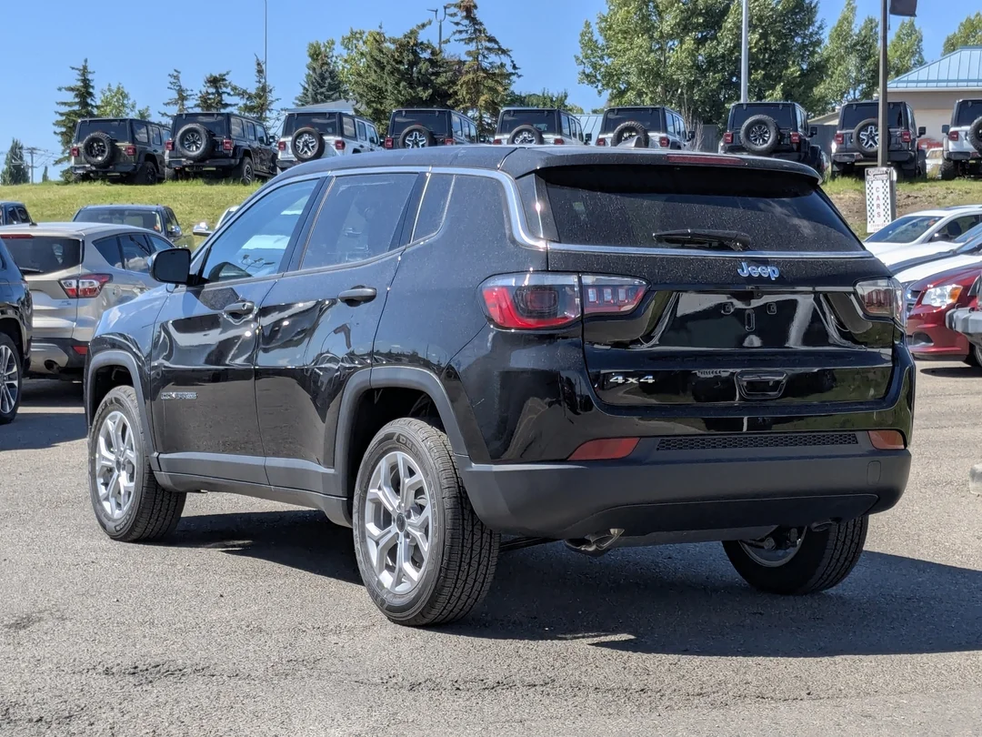 New 2025 Black Jeep Sport - - 4X4 - 4.99% O.A.C - Heated Seats & More! image 6
