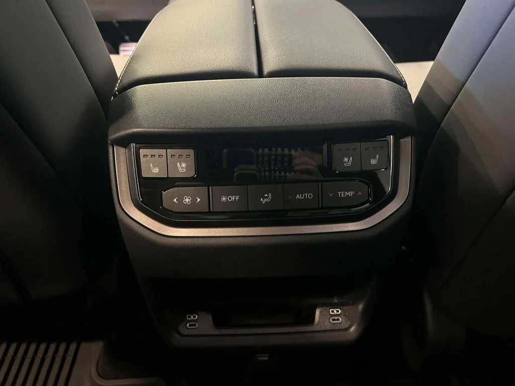 New 2026 Wind Chill Pearl Lexus TX 500h F SPORT PERFORMANCE LUXURY AWD image 14