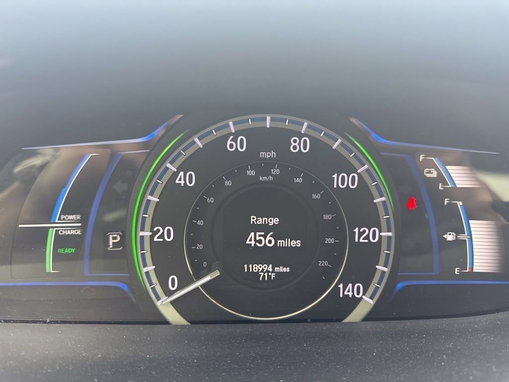 Used 2017 Honda Accord Hybrid Touring with VIN JHMCR6F77HC016375 for sale in Fort Wright, KY