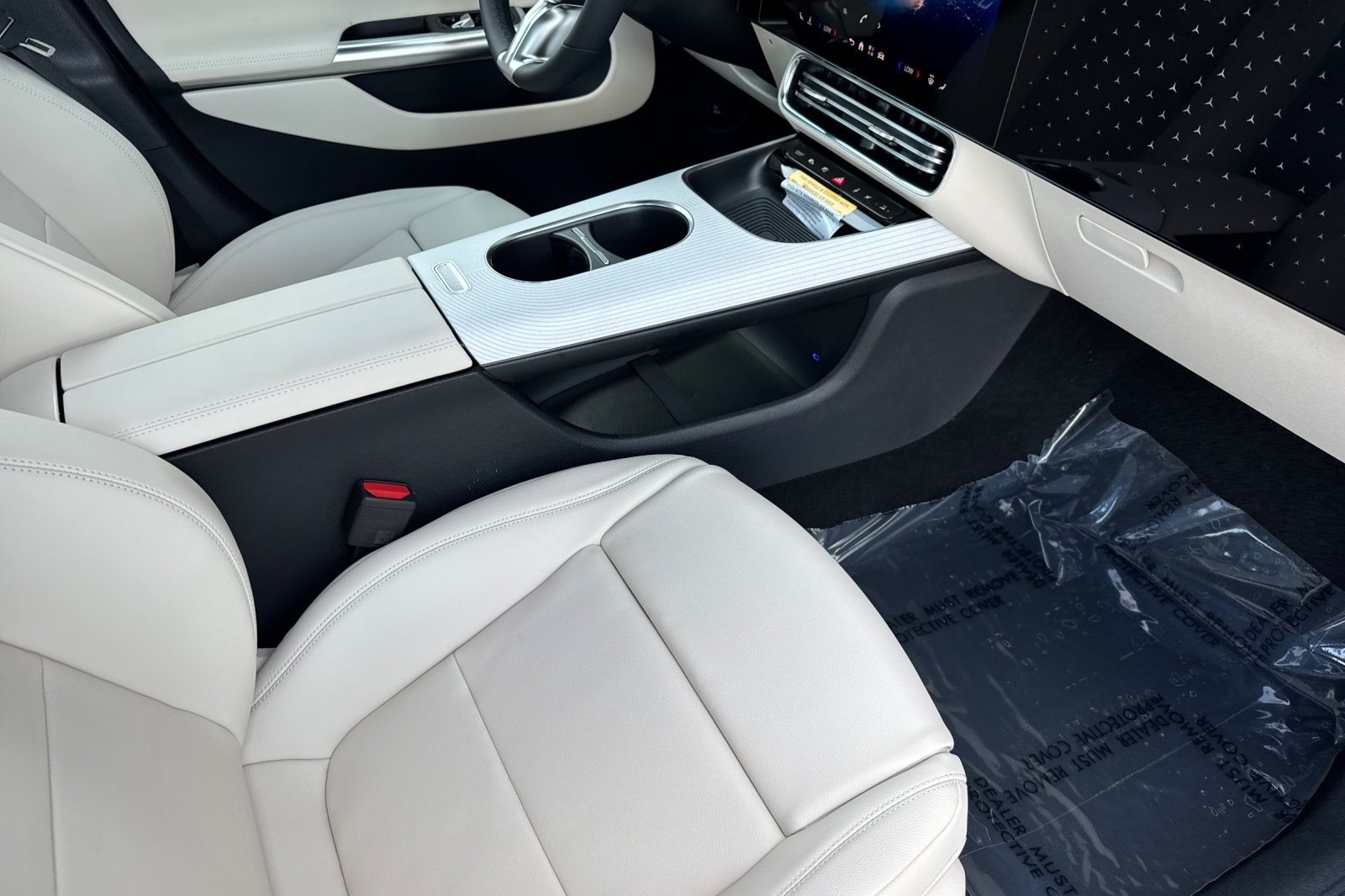New 2027 Sky Blue Metallic Mercedes-Benz CLA 250+ image 9