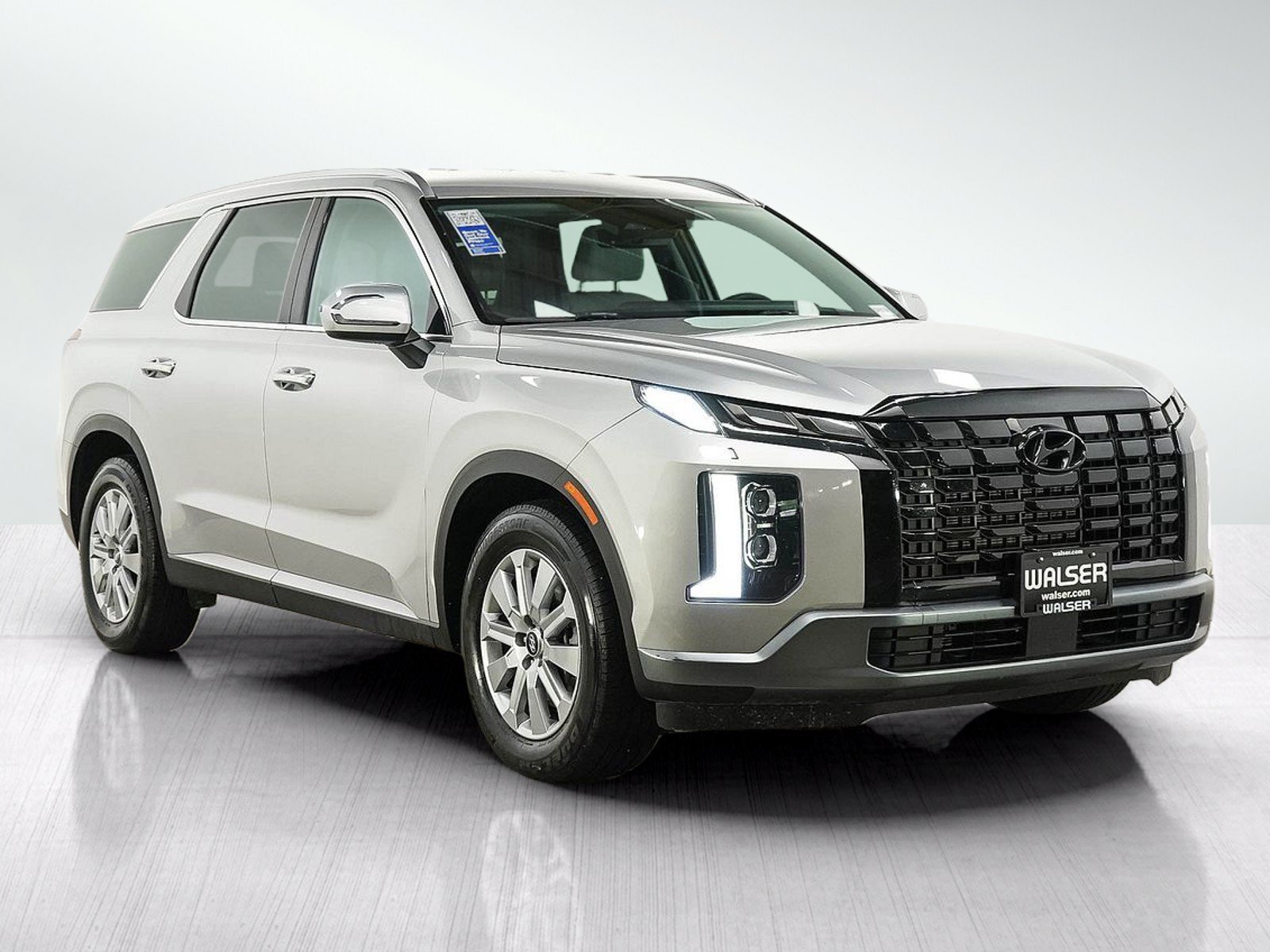 Certified Used 2025 Typhoon Silver Hyundai SEL AWD image 9
