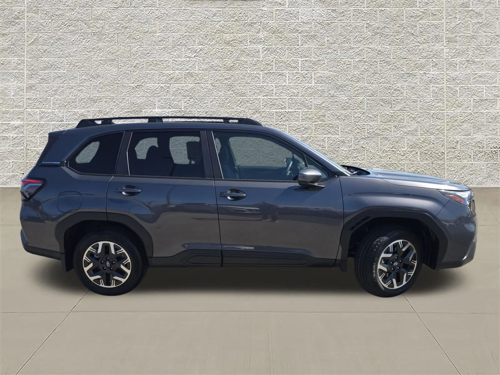 New 2026 Magnetite Gray Metallic Subaru Premium image 8