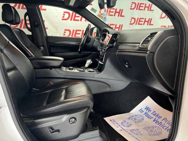 Used 2020 White Jeep Limited image 13