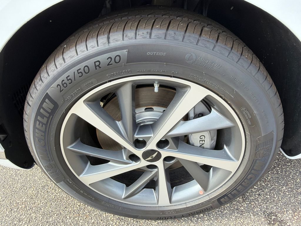 New 2026 White Genesis 3.5T Advanced image 11