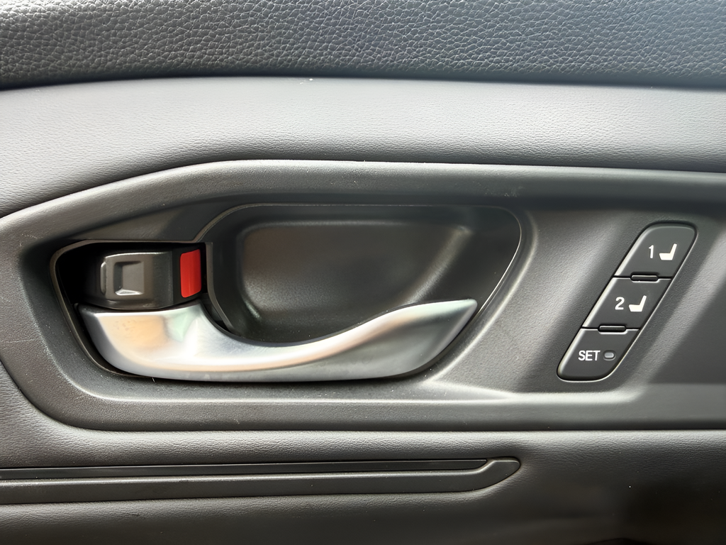 Used 2024 Gray Honda Touring image 26