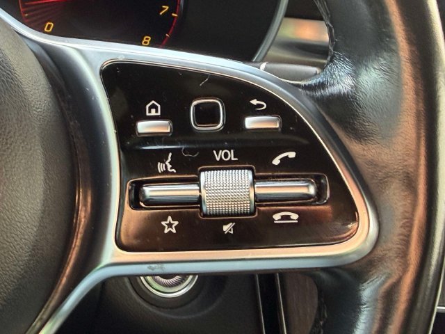 Certified Used 2022 Gray Mercedes-Benz GLC 300 image 21