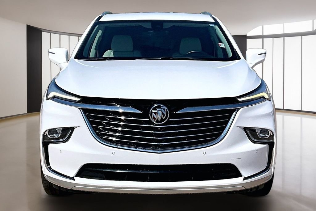 Used 2023 White Buick Premium Group image 3