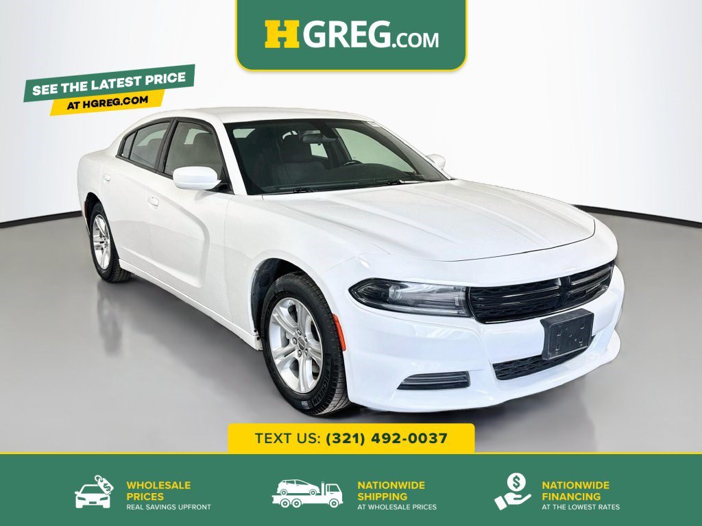 Used 2022 White Knuckle Clearcoat Dodge SXT image 1