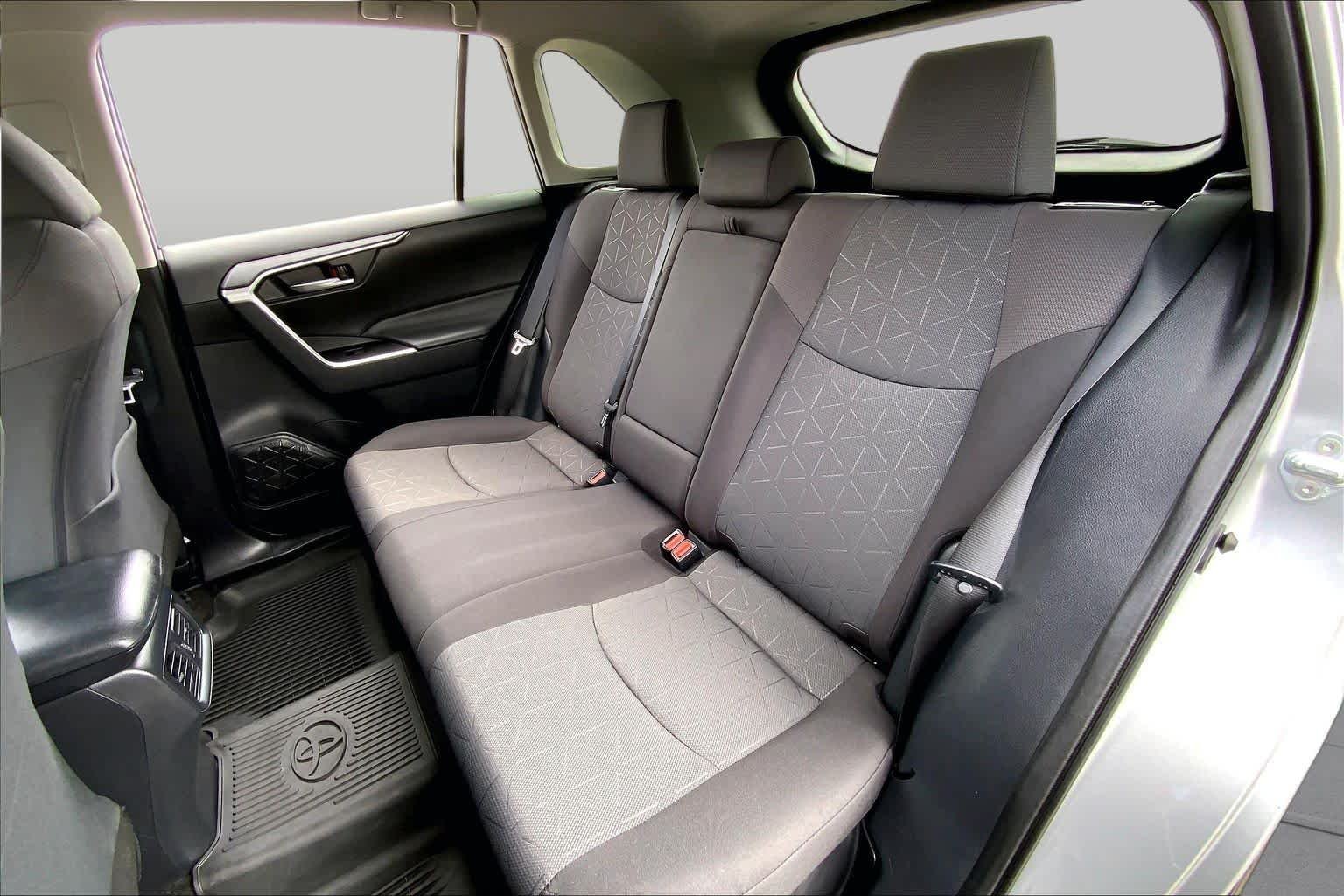 Used 2020 Silver Sky Metallic Toyota Hybrid XLE image 20