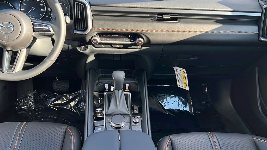 2025 Mazda CX-50 Premium - Photo 14