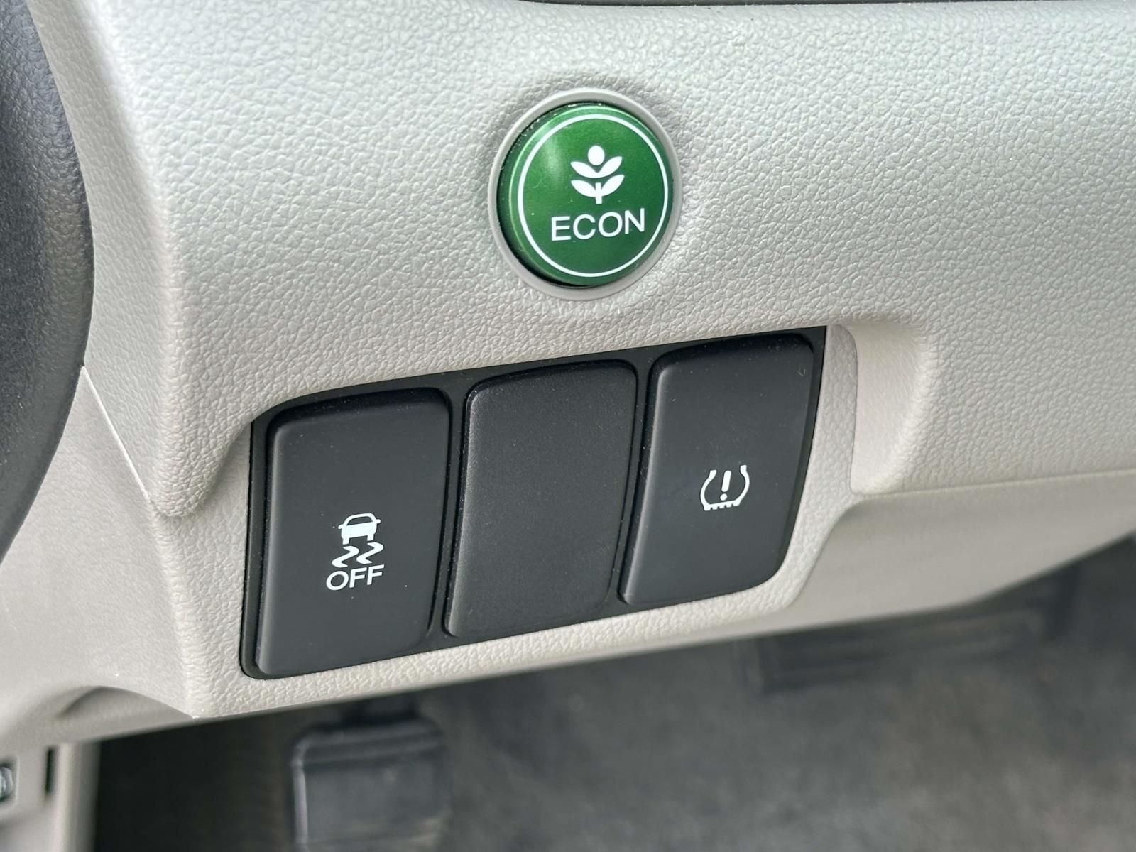 Used 2014  Honda LX image 20
