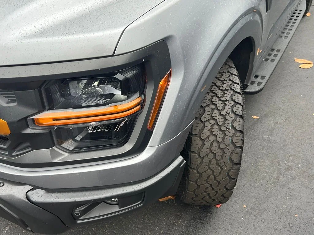 New 2026 Iconic Silver Metallic Ford Tremor® image 3