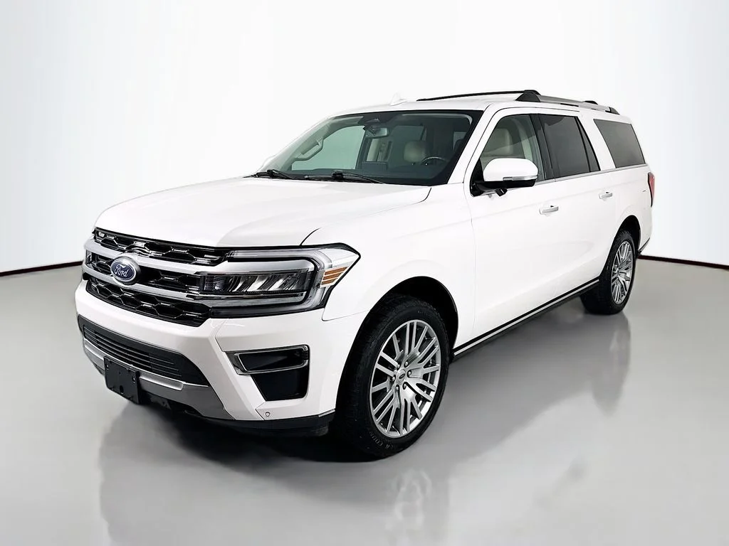 Used 2023 White Metallic Ford Limited image 1