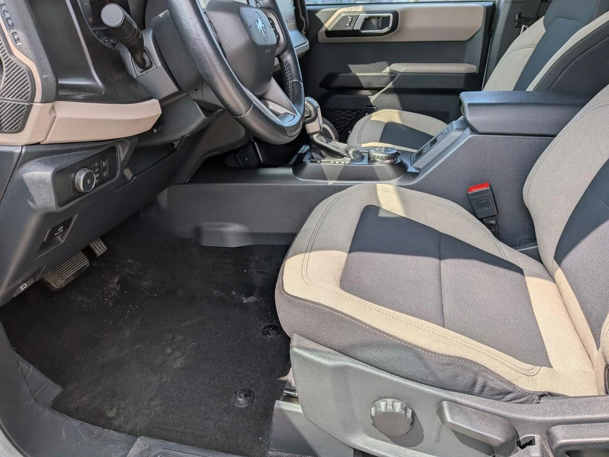 Used 2022 Grey Ford Base 4 Door Advanced image 12