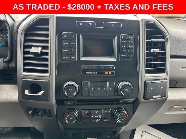 Used 2017 Oxford White Ford XL image 18
