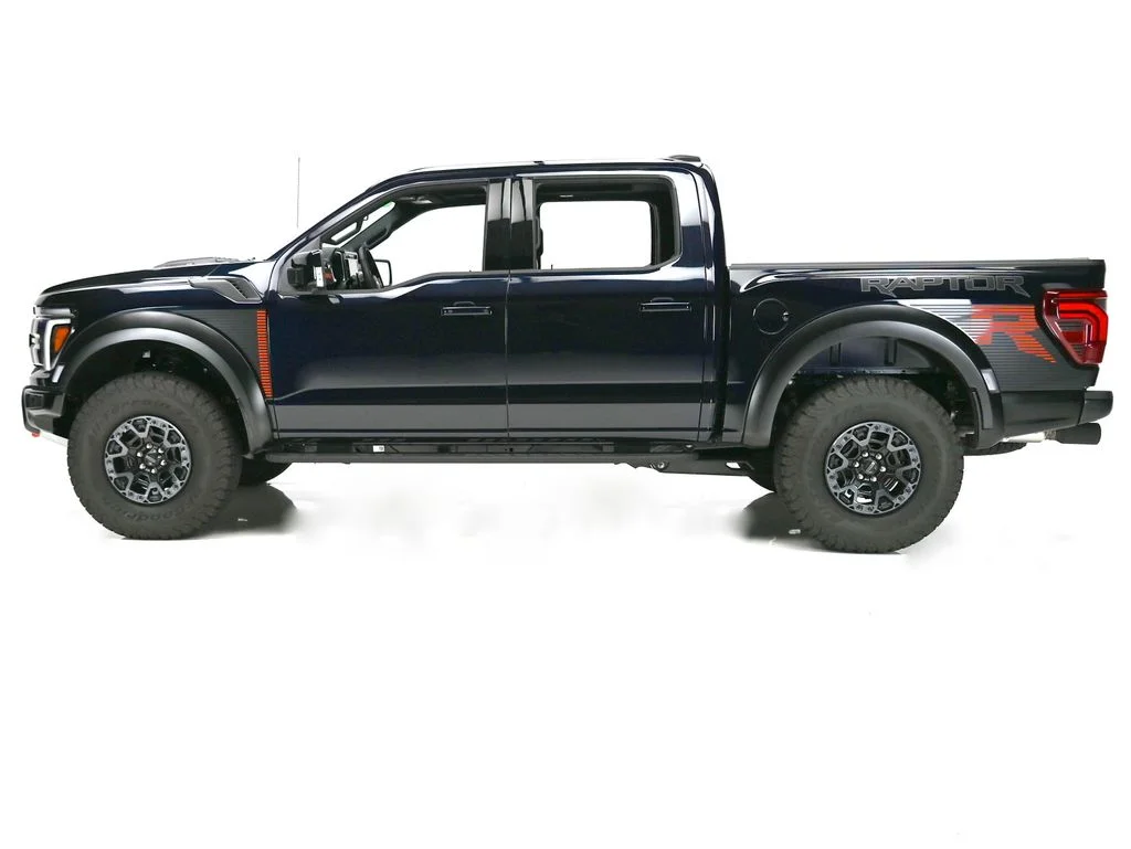 Used 2026 Blue Metallic Ford R image 28