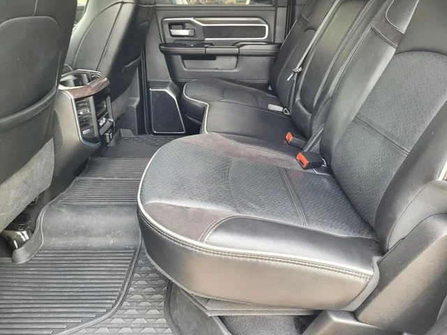 Used 2025 White Ram Laramie image 34