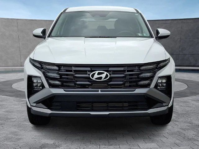 New 2026 White Hyundai SE image 3