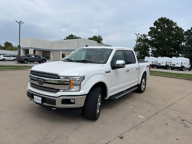 Used 2019 White Ford Lariat image 1