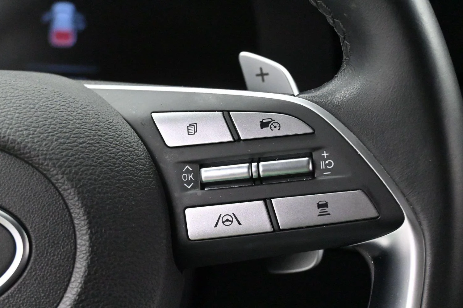 Used 2024 Gray Hyundai XRT image 19