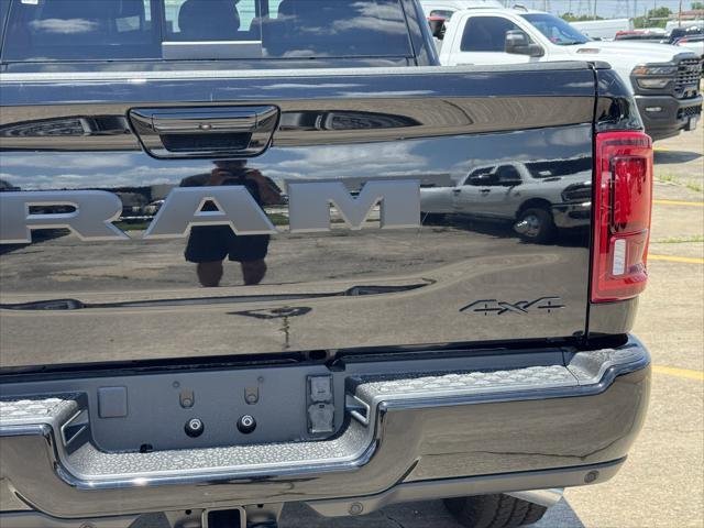 New 2026 Diamond Black Crystal Pearl-Coat Exterior Paint RAM LARAMIE image 9