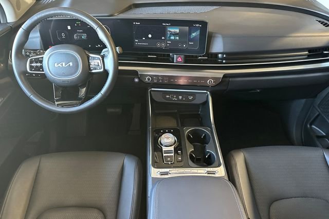 Used 2026 White Kia SX Prestige image 12