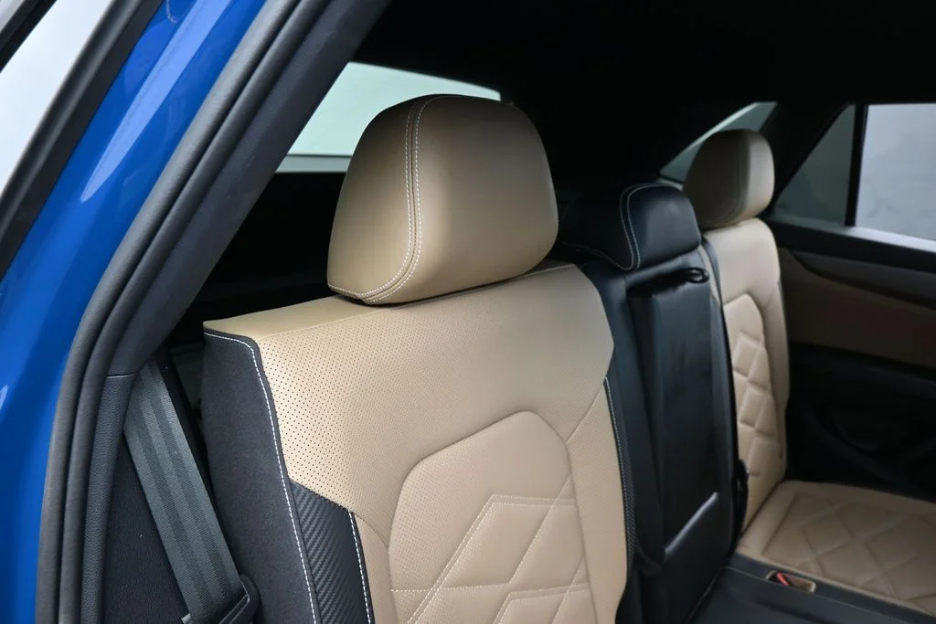 Used 2025 Blue Metallic Volkswagen 2.0T SE image 34