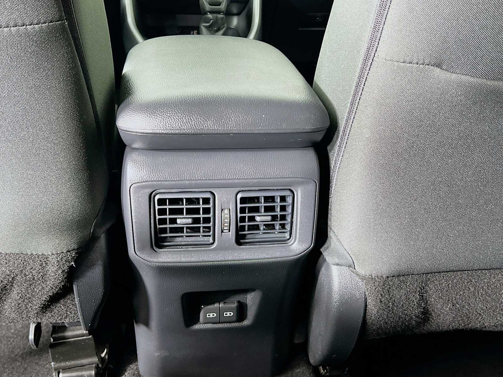 Used 2025 Silver Sky Metallic Toyota XLE image 24