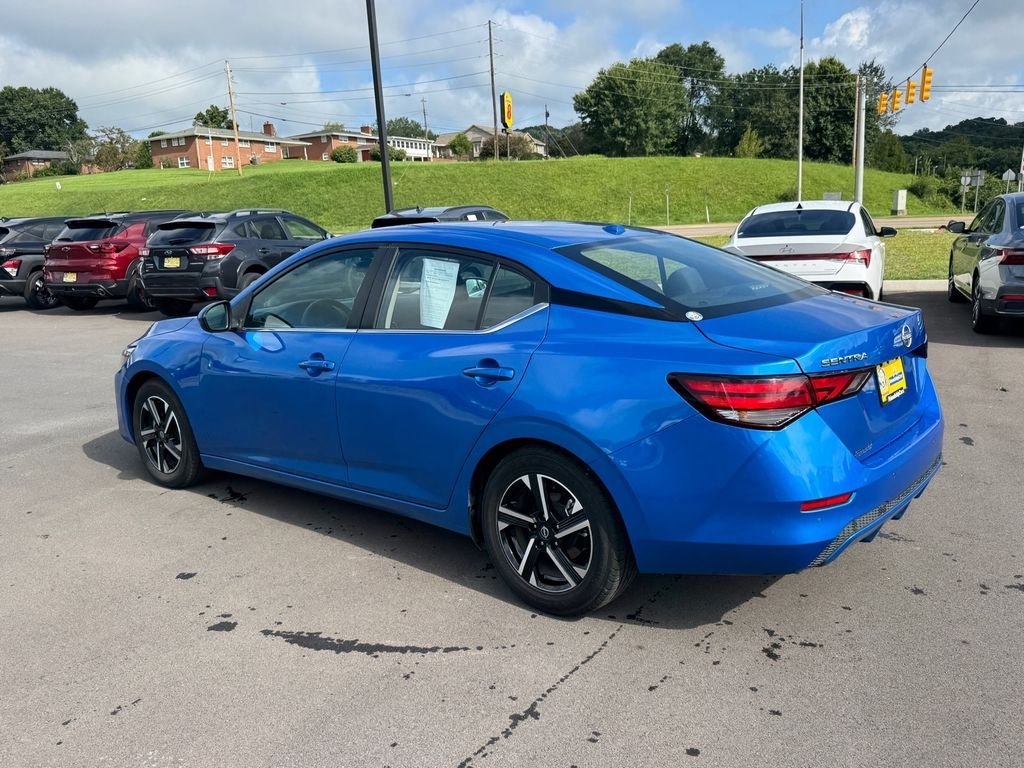 Used 2024 Blue Nissan SV image 4