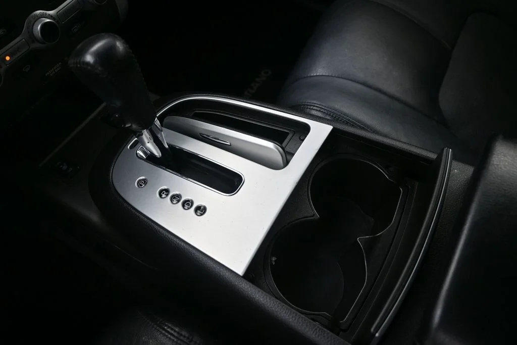 Used 2013 Gray Nissan SL image 22