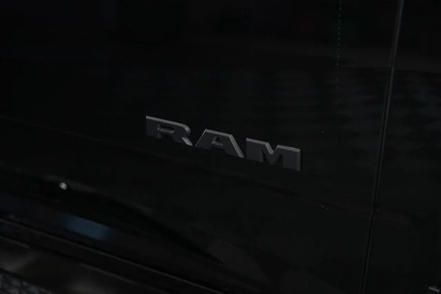 New 2026 Diamond Black Crystal Pearl-Coat Exterior Paint RAM Big Horn image 46