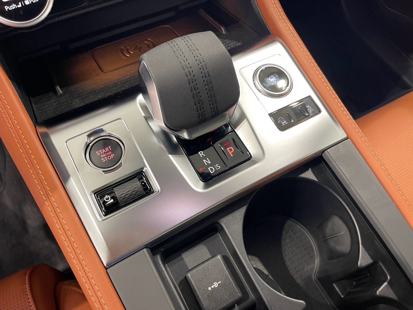 2026 Jaguar F-Pace R-Dynamic S - Photo 19