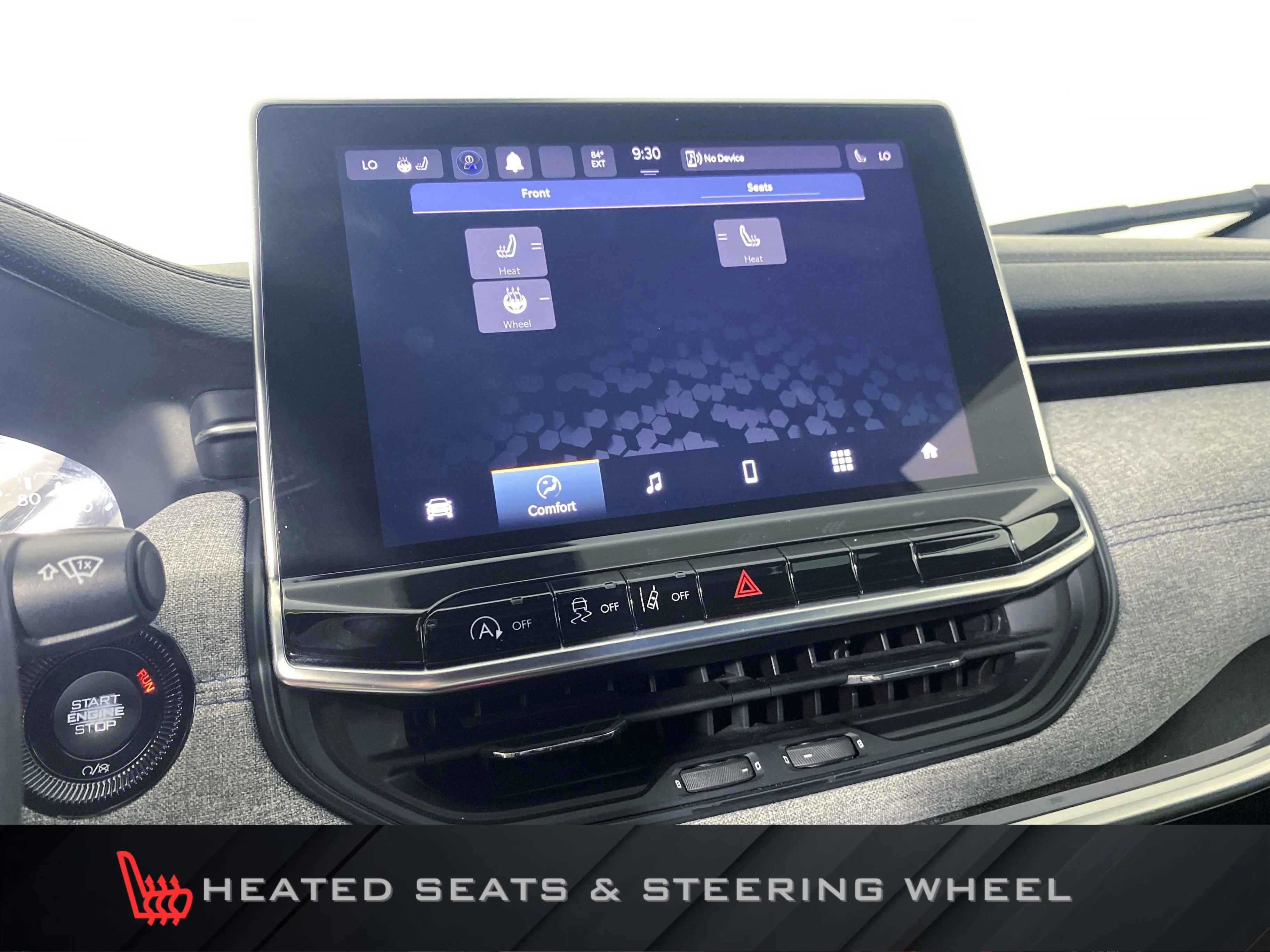 Used 2023 Billet Silver Metallic Clearcoat Jeep Latitude image 5