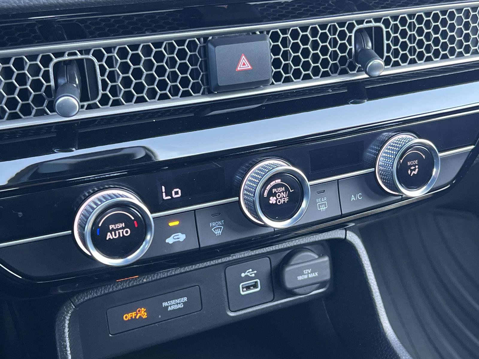 2024 Honda Civic Hatchback Sport - Photo 14