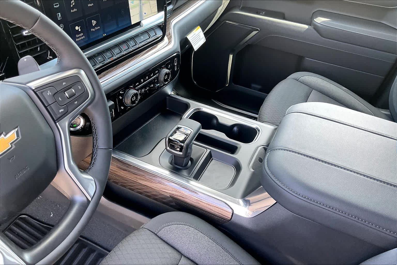 2026 Chevrolet Silverado 1500 LT - Photo 8