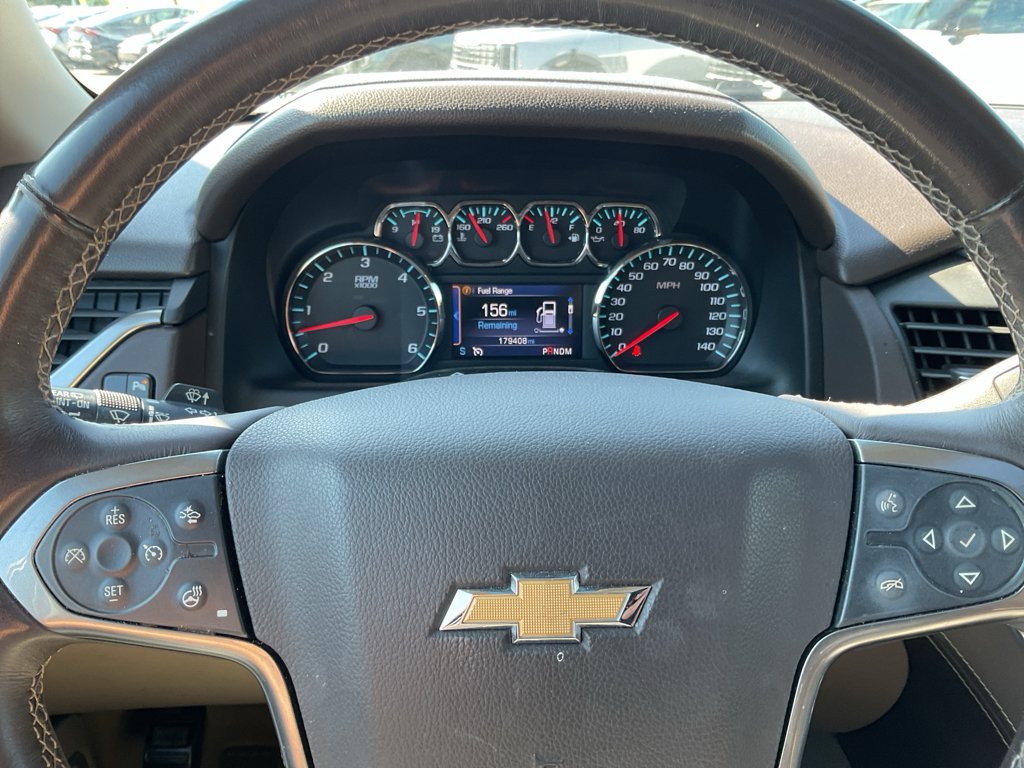 Used 2015 White Diamond Tricoat Chevrolet LTZ image 26