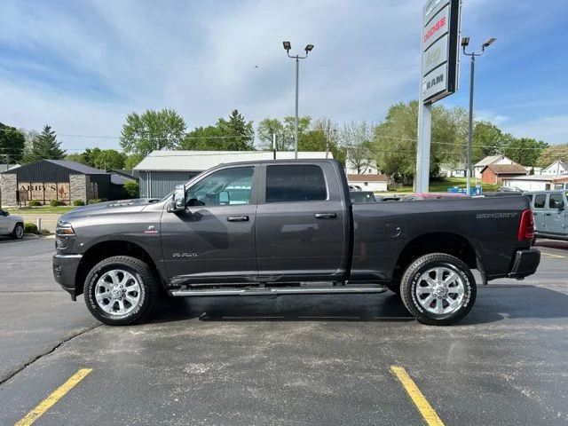 New 2026 Granite Crystal Metallic Clear-Coat Exterior Paint RAM Laramie image 6