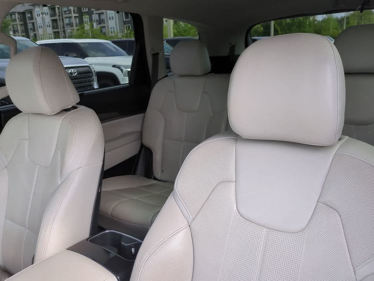 Used 2020 Dark Moss Kia EX image 8