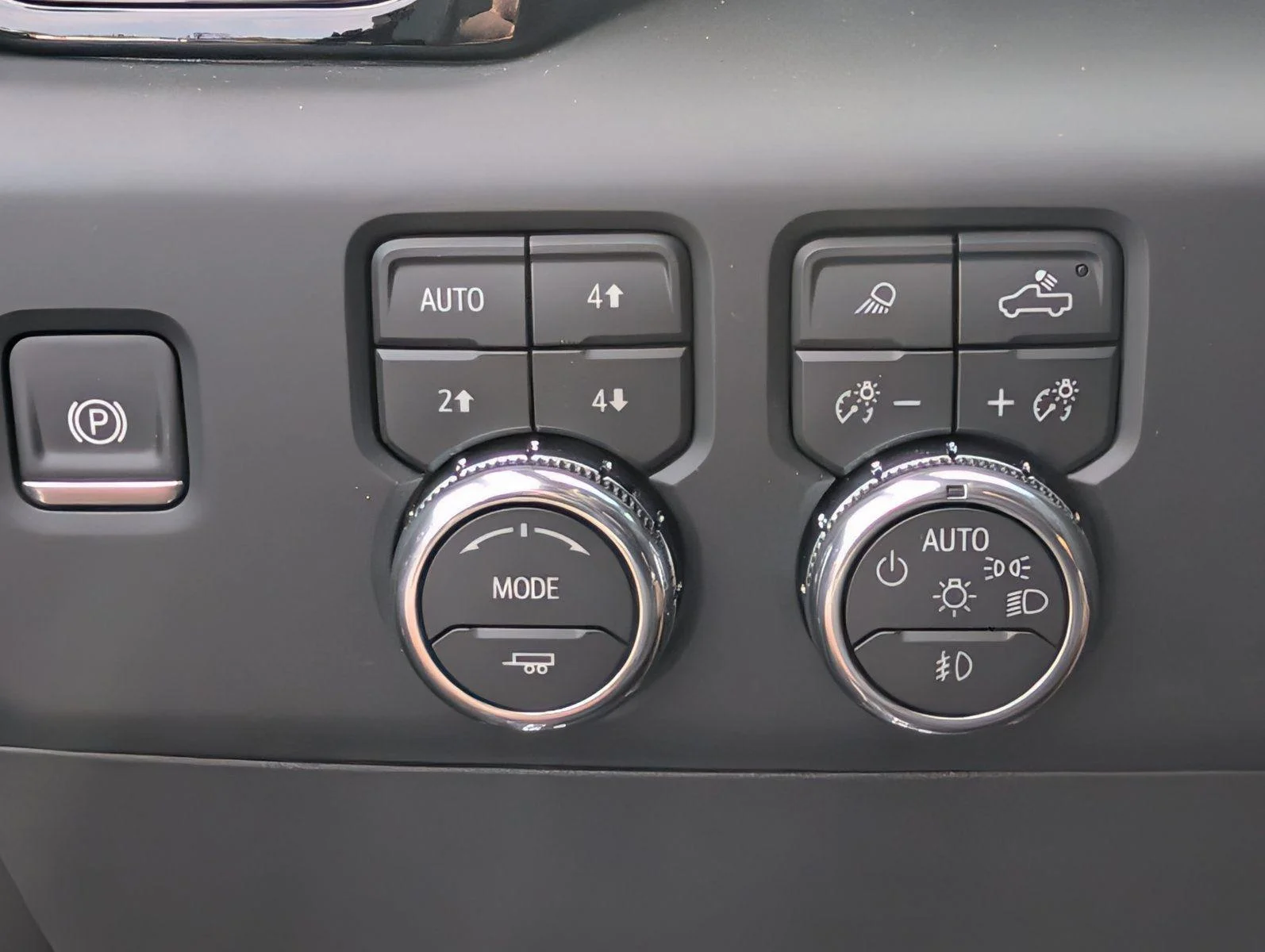 New 2026 Onyx Black GMC AT4 image 29