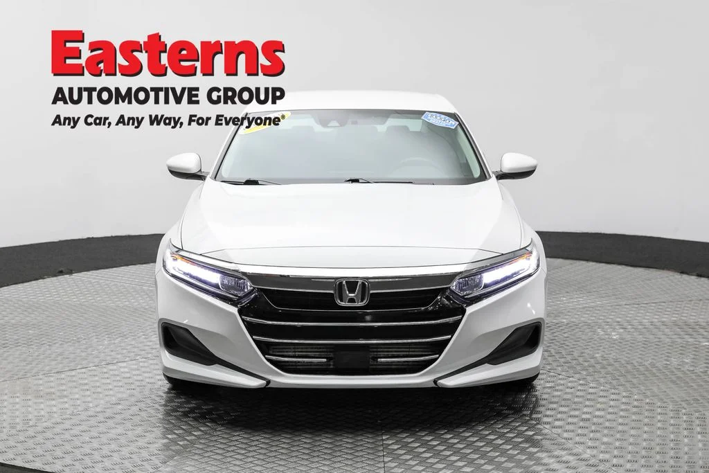 Used 2021 White Honda LX image 2